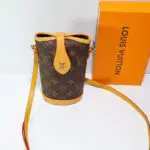 LV Fold me Pouch