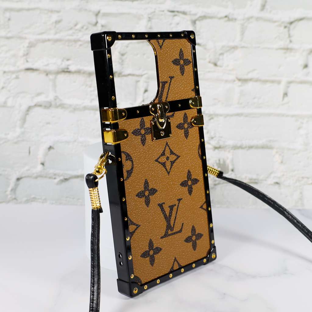designer iphone trunk case