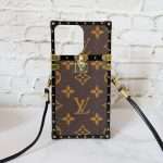 eye trunk iphone case front