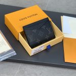 Louis Vuitton Credit Card Holder