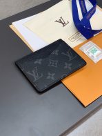 Louis Vuitton Credit Card Holder
