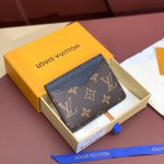 Louis V Card Holder Brown Monogram