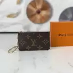 louis vuitton key pouch monogram