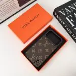 LV Case iPhone 17 Series