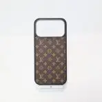 Classic LV Phone Case iPhone 17 - BROWN SMALL MONOGRAM