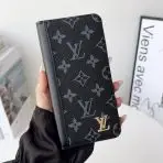 Louis V Folio Wallet Case iPhone 17 Series-Black Monogram
