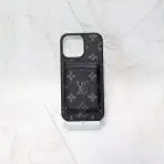 Louis V Magsafe iPhone Case Card Holder - Black Monogram