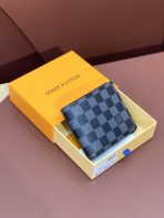 Louis Vuitton Mens Trifold Wallet