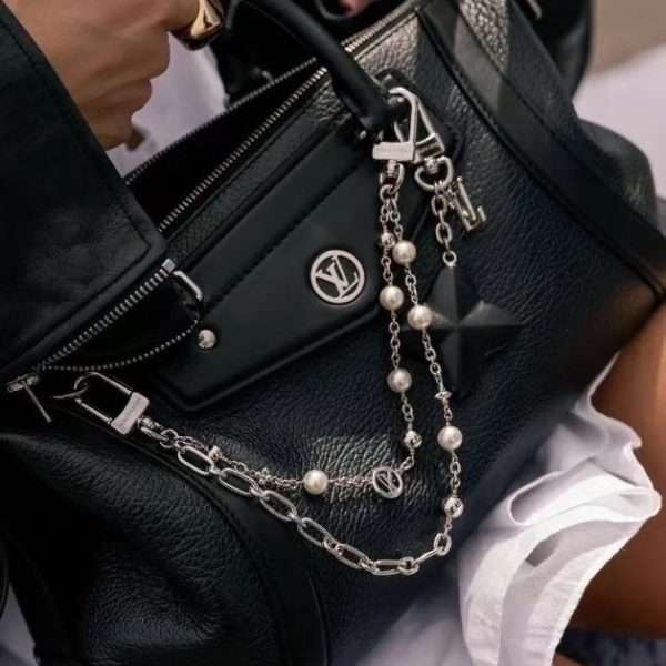 Louis Vuitton bag chain