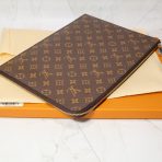 LV Monogram Daily Pouch