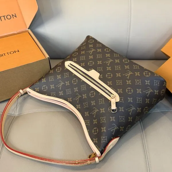 LV Monogram lineup bag