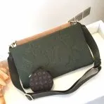 Louis Vuitton Multi Pochette Accessoires Handbag