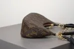 Croissant Bag With Chain