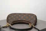 Croissant Bag With Chain