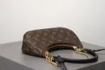 Croissant Bag With Chain