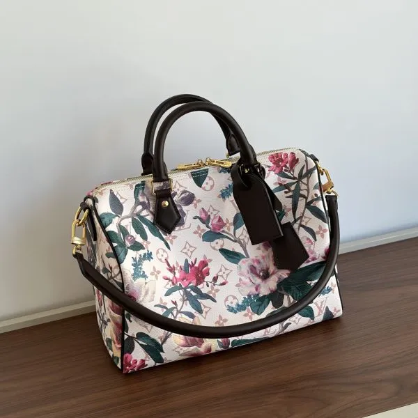 Huabe Speedy Soft 30 Handbag