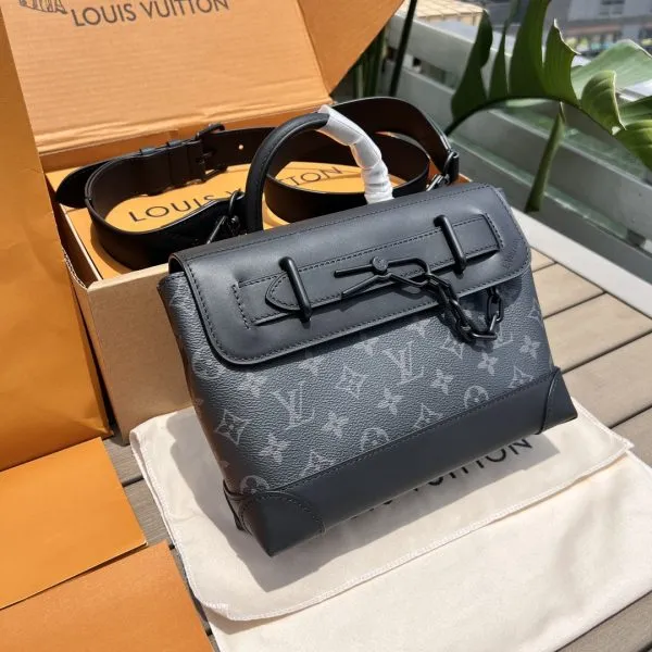 Small Steamer Handbag