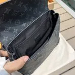 Small Steamer Handbag