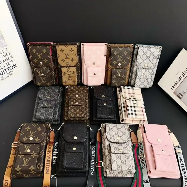 Designer Crossbody Pouch Smartphone