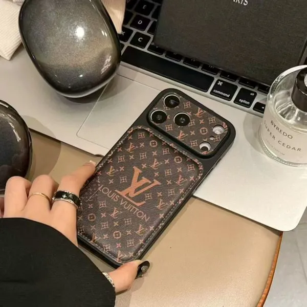 LOUIS VUITTON iPhone ケース Louis Vuitton iPhone Case - uCaseSpot
