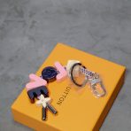 Louis Vuitton Porte-clés Cube Bag charm, crafted in colorful cubes with cube detailing, showcases the house's iconic motifs.
