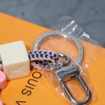 Louis Vuitton Porte-clés Cube Bag charm, crafted in colorful cubes with cube detailing, showcases the house's iconic motifs.